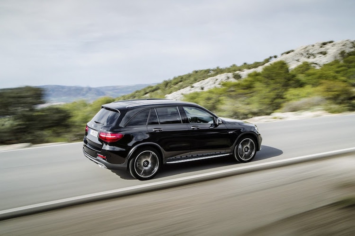 Mercedes GLC co them ban the thao 43 AMG moi-Hinh-7