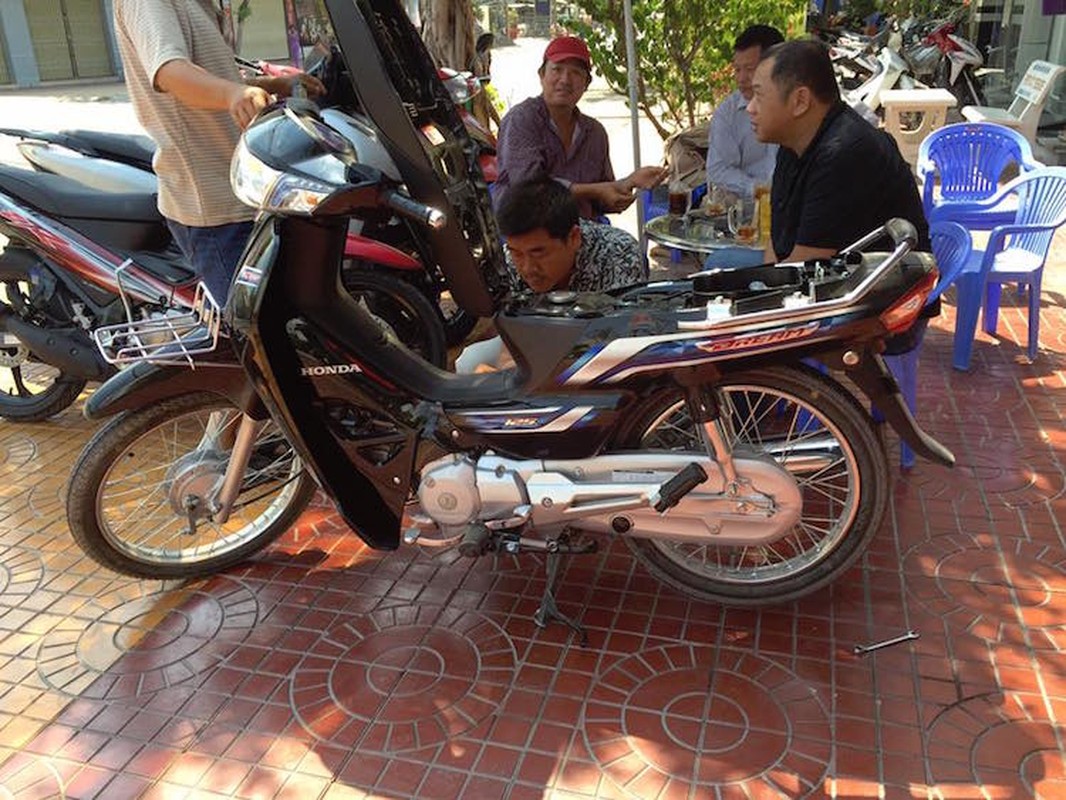 Can canh Honda Dream 125 ban 2016 tai Viet Nam