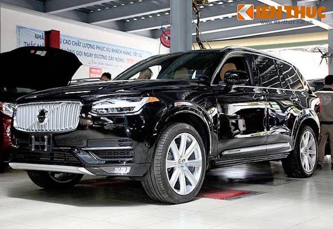 Can canh SUV Volvo XC90 gia hon 3 ty tai Ha Noi-Hinh-2