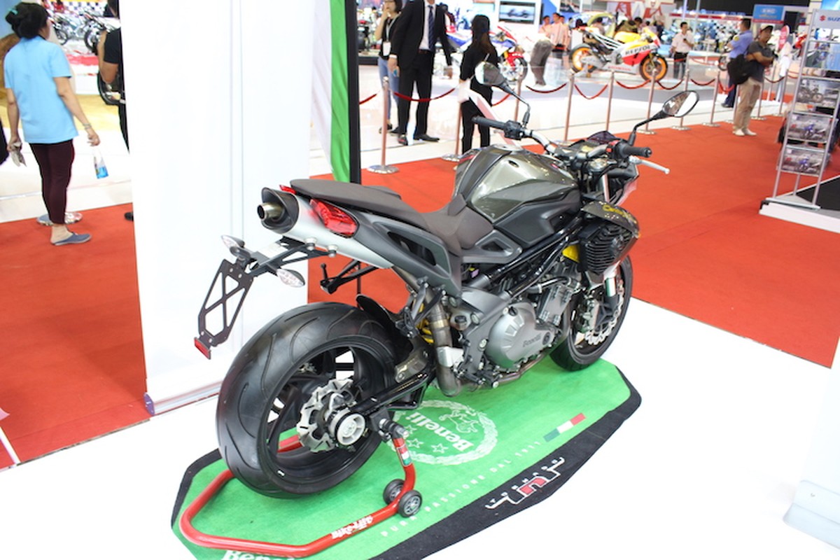 “Thuoc no hang nang” Benelli Century Racer 1130 tai VN-Hinh-9