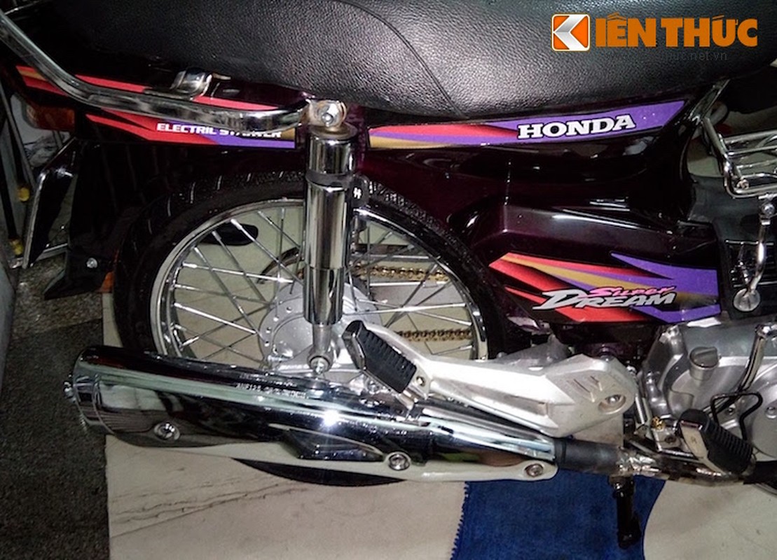 Honda Super Dream Viet do kieng cua dan choi Sai Gon-Hinh-11