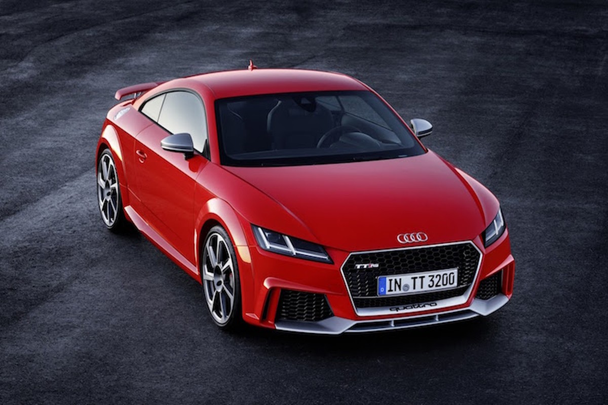 Audi TT RS “gia re” suc manh khong kem sieu xe R8