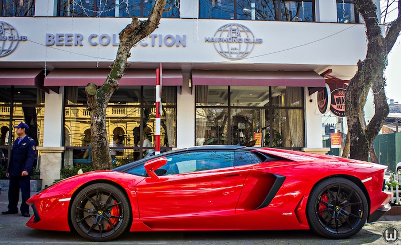 Sieu xe Lamborghini Aventador Roadster 24 ty “dai nao” HN-Hinh-4