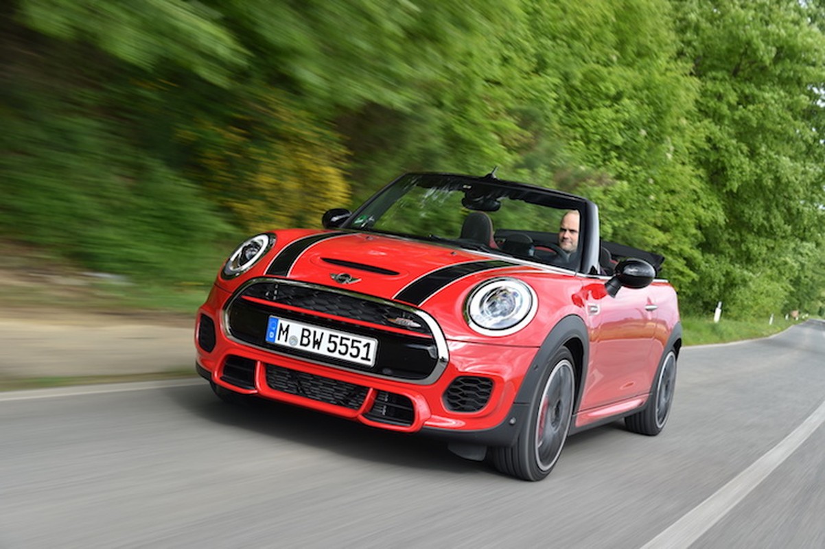 Xem Mini Convertible JCW mui tran pho dien suc manh-Hinh-9