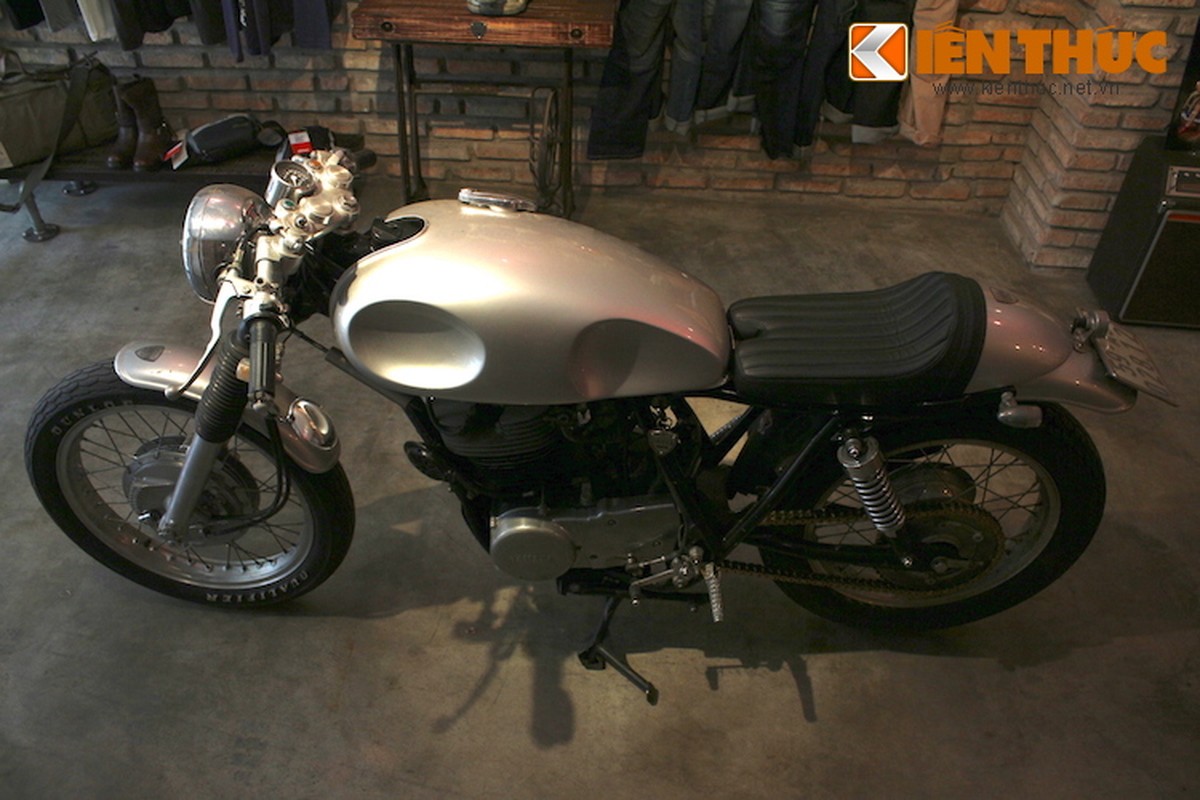 Dan choi Viet do Yamaha SR400 cafe racer “sieu chat”-Hinh-2