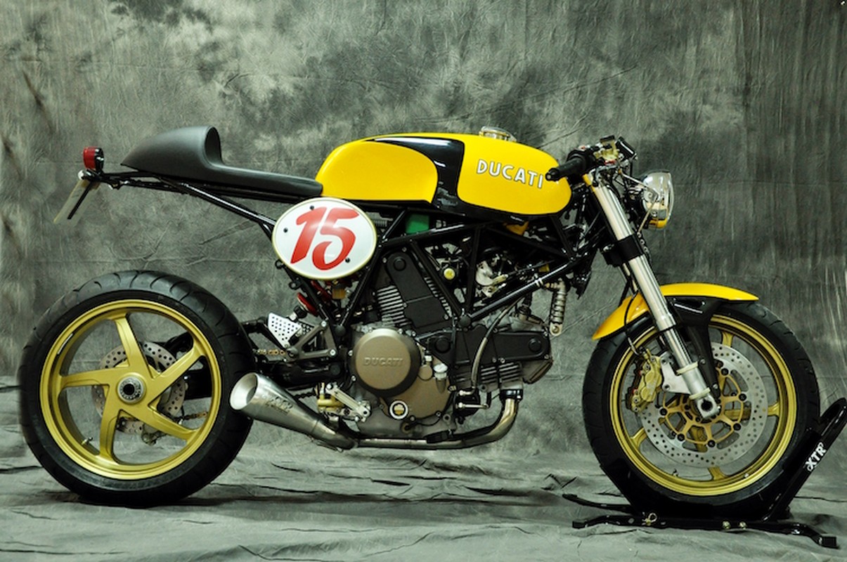 Ducati 750 SSie 1998 