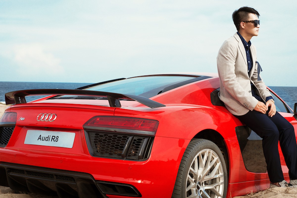 Cong Vinh loi sieu xe tien ty Audi R8 2016 