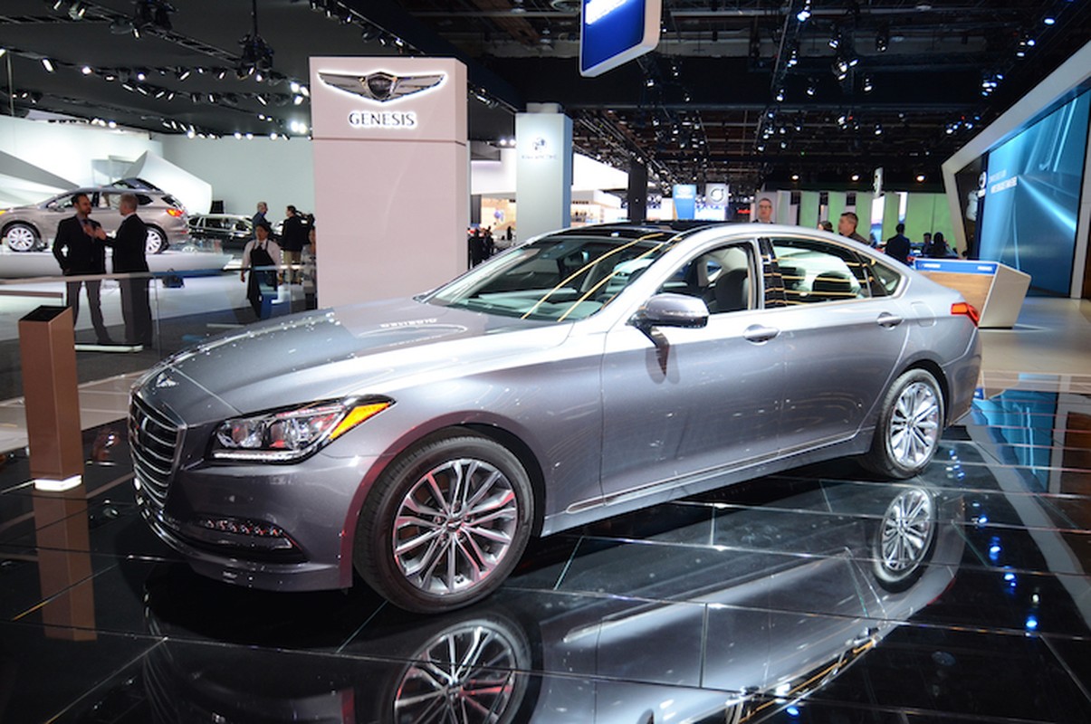 Lo dien dan xe sang Hyundai Genesis “dau” BMW-Hinh-3