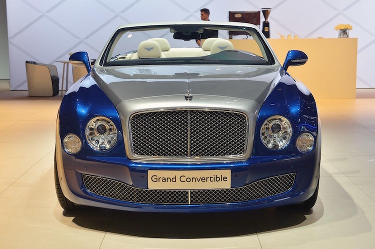 Can canh Bentley Mulsanne mui tran “sieu sang chanh