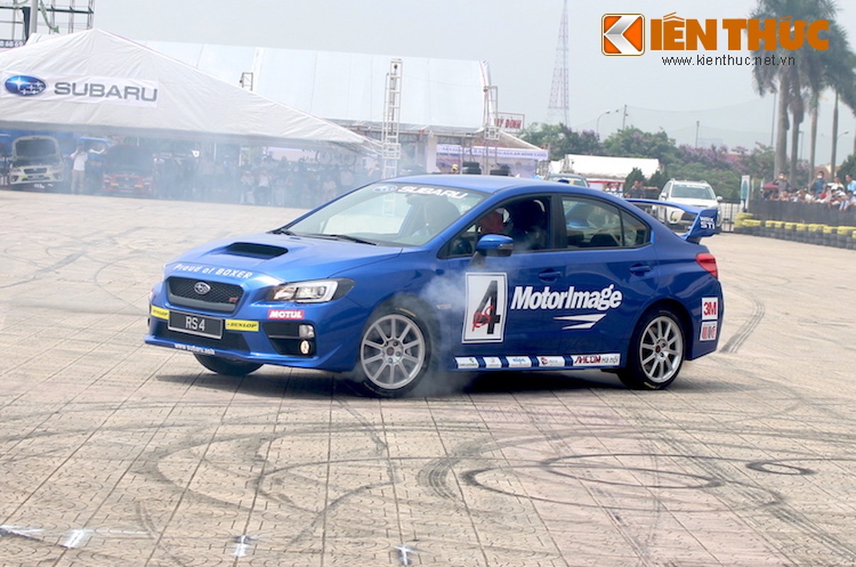 Soi “xe stunt” Subaru Impreza WRX STI 1,7 ty tai Ha Noi-Hinh-20