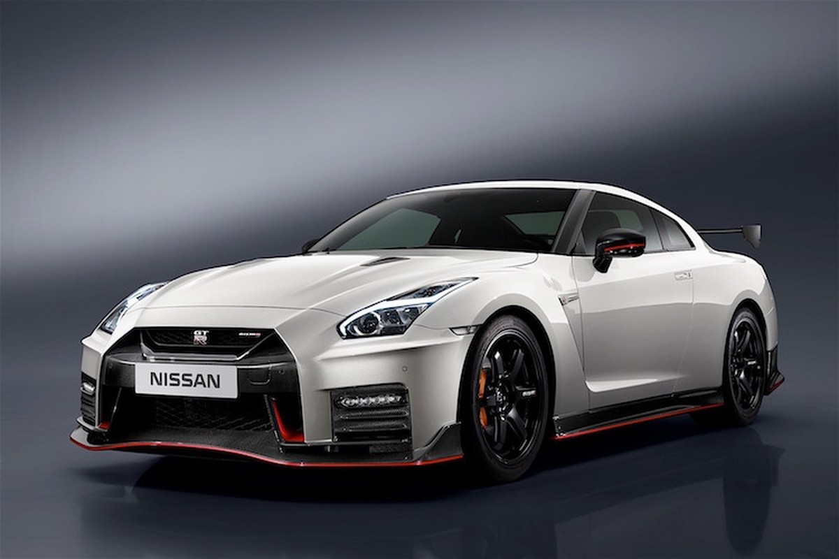 Nissan GT-R Nismo 2017 - “Quai vat Godzilla” khung nhat