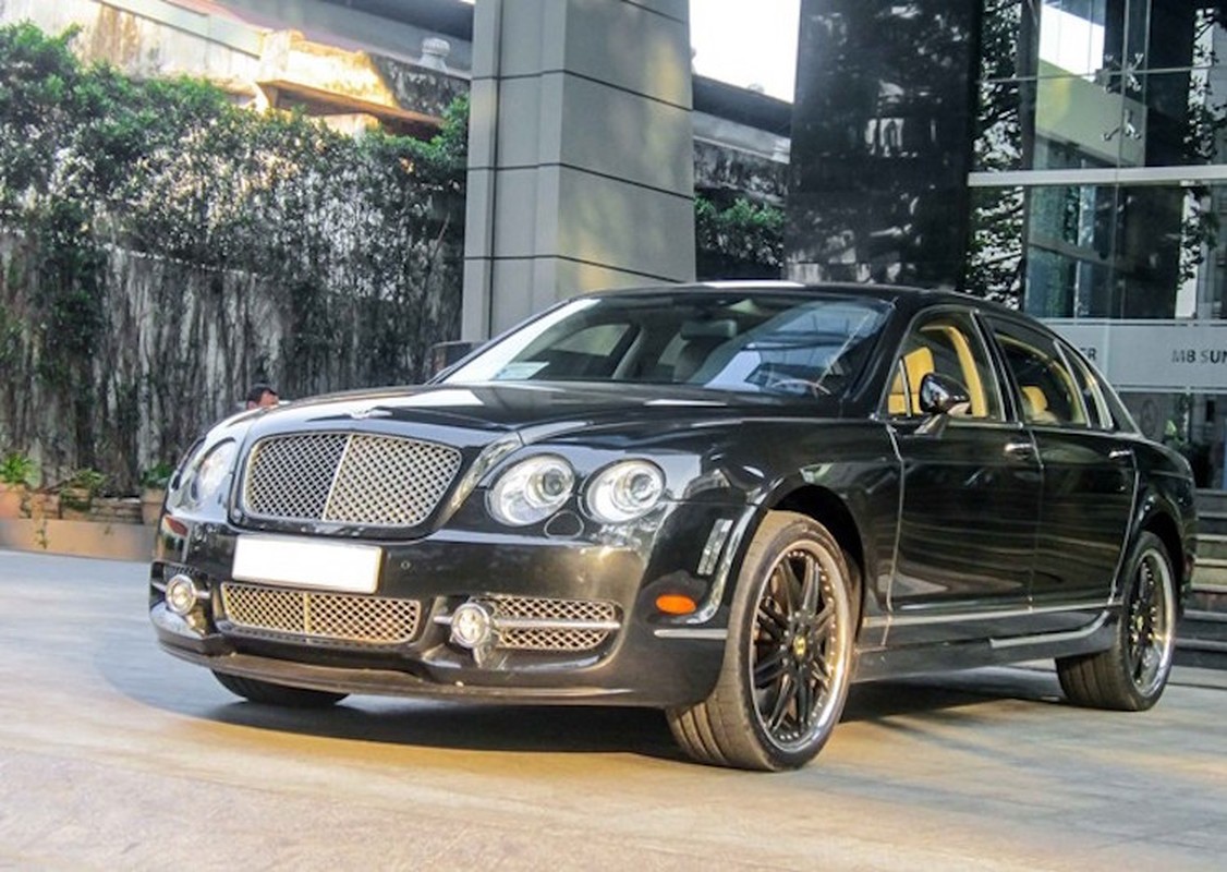 Xe sang tien ty Bentley Flying Spur 