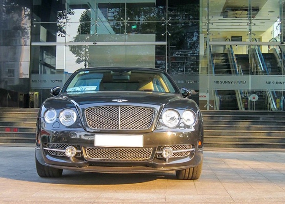 Xe sang tien ty Bentley Flying Spur 