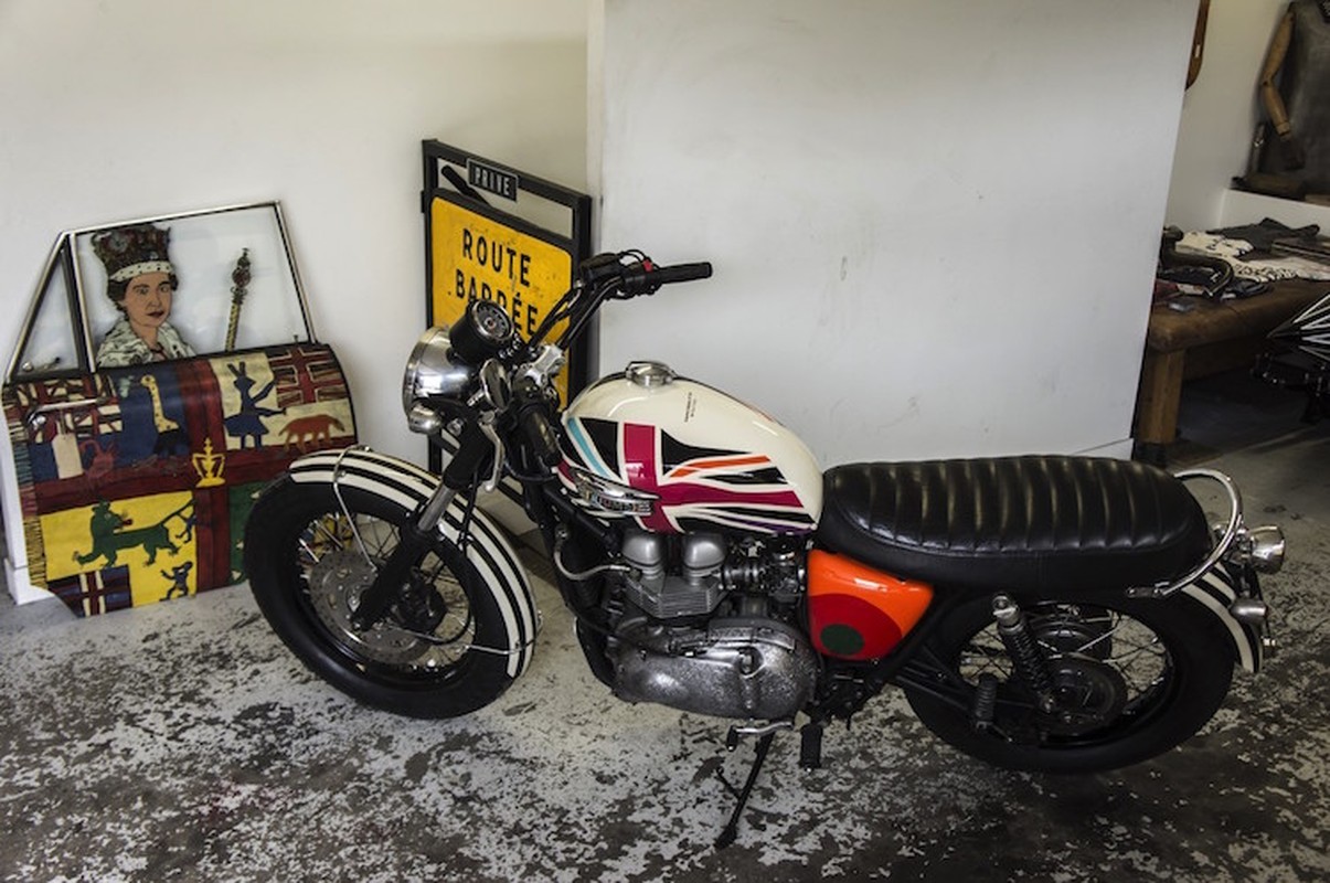 Ngam moto “hang sieu hiem” Triumph Scrambler Paul Smith-Hinh-3