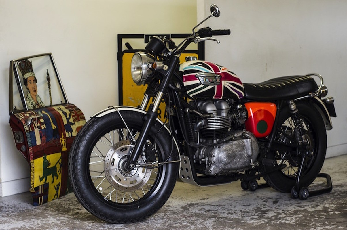 Ngam moto “hang sieu hiem” Triumph Scrambler Paul Smith