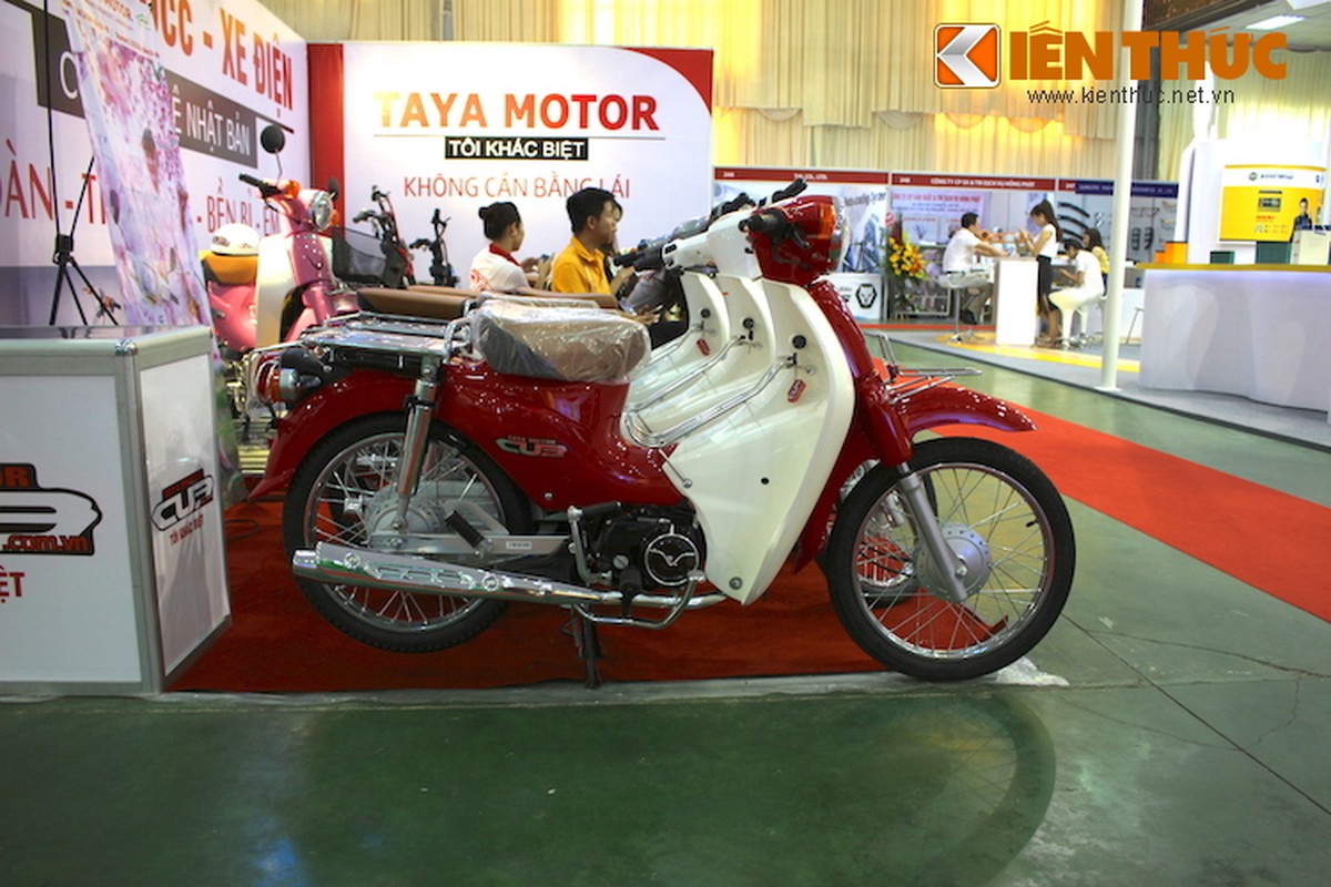 Chi tiet xe no “nhai” Honda Super Cub doi moi gia 14 trieu-Hinh-8