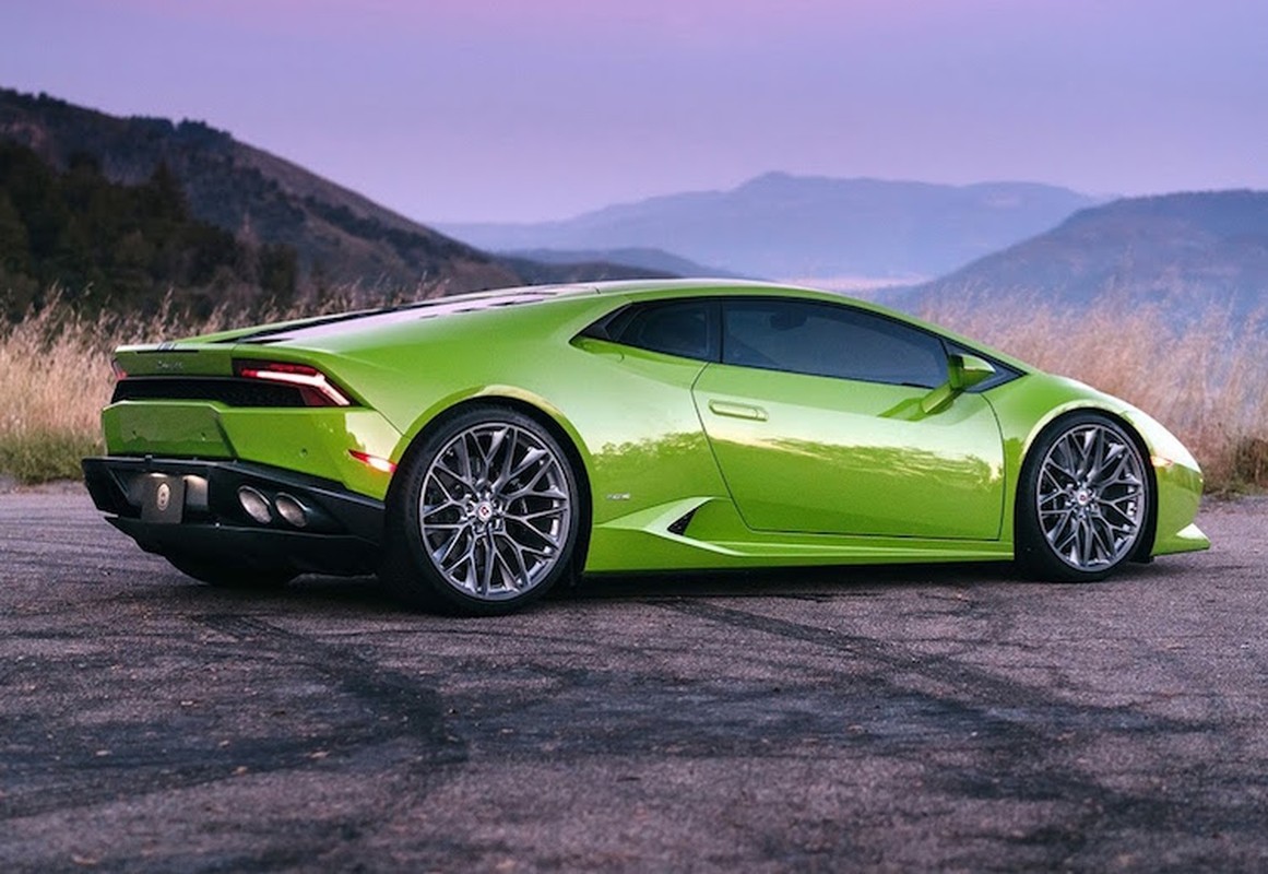 Lamborghini Huracan “so mam khung” cung Ferrari 488 GTB-Hinh-6