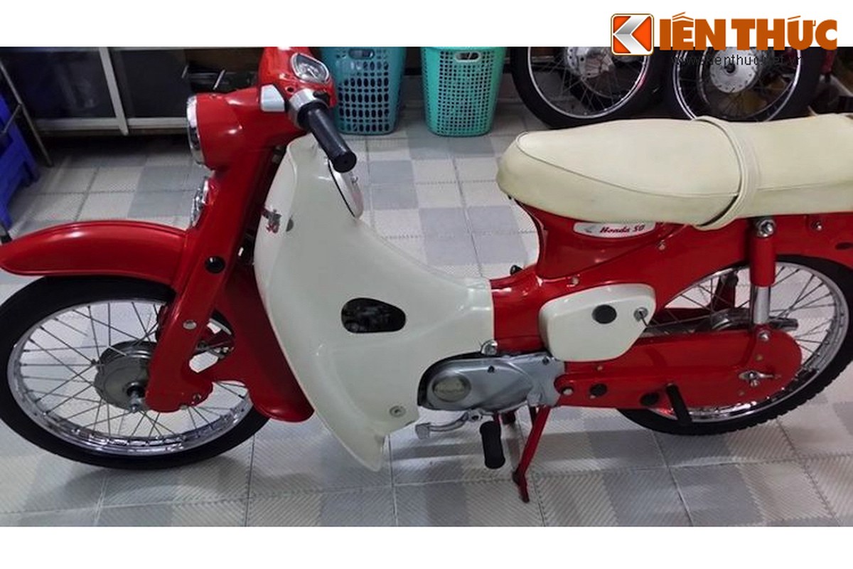 Honda Cub hon 50 nam van “moi cung” tai Sai Gon