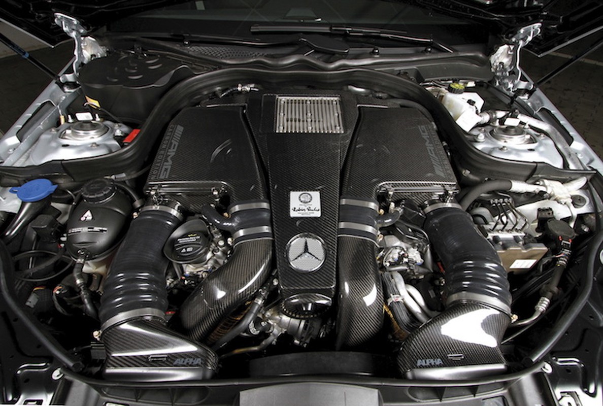 “Soc” Mercedes E63 AMG do manh hon sieu xe khung-Hinh-9