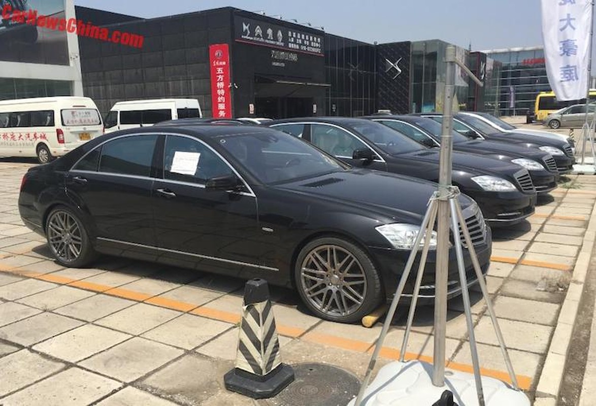 Dan xe sang tien ty Mercedes S-Class Brabus 