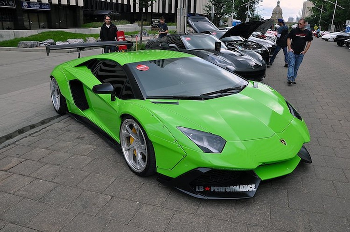 Sieu xe Lamborghini Aventador do ngoai that “dinh”