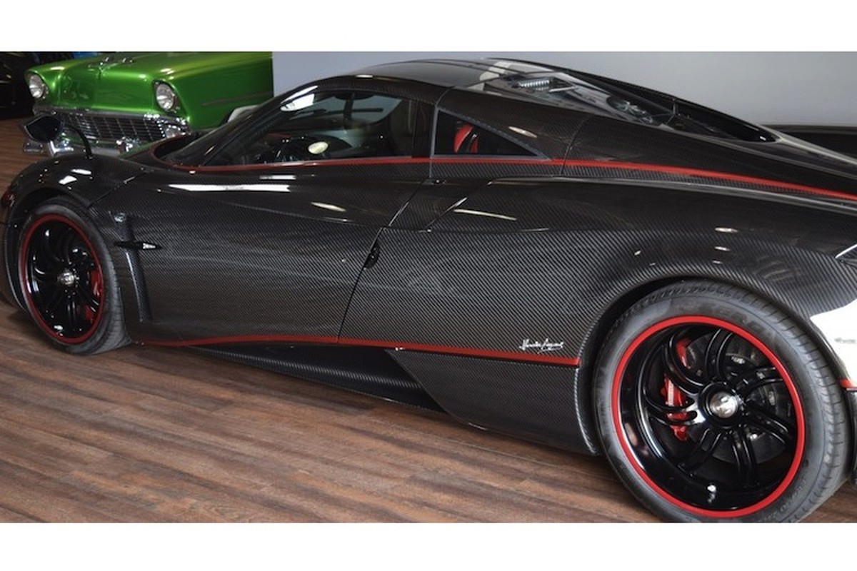 Sieu xe Pagani Huayra vo carbon tran “doc nhat vo nhi“-Hinh-3