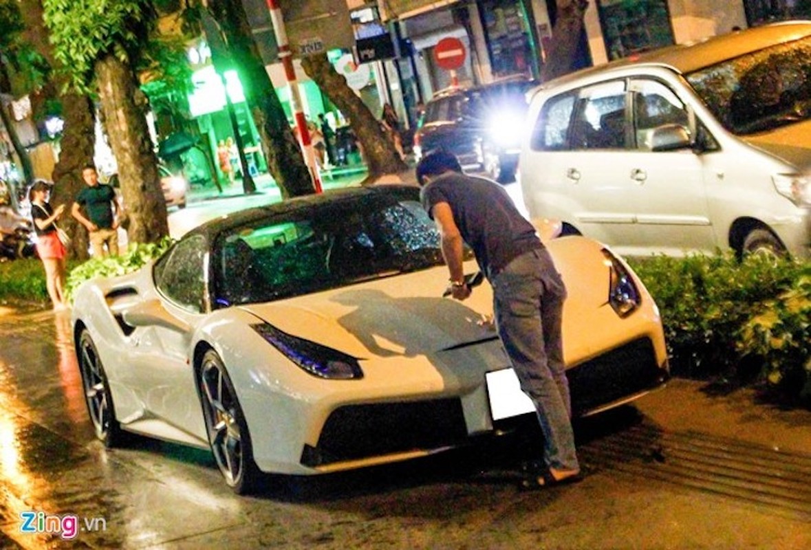 Cuong Do La chi 15 ty tau them sieu xe Ferrari 488 GTB-Hinh-6