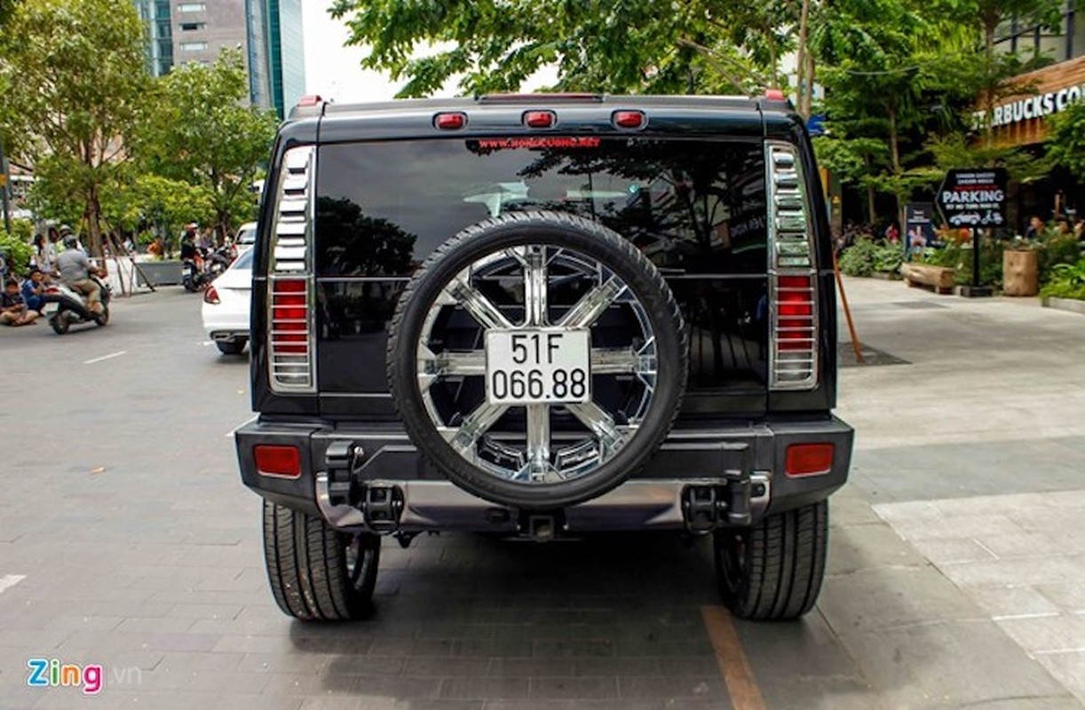 SUV hang khung” Hummer H2 