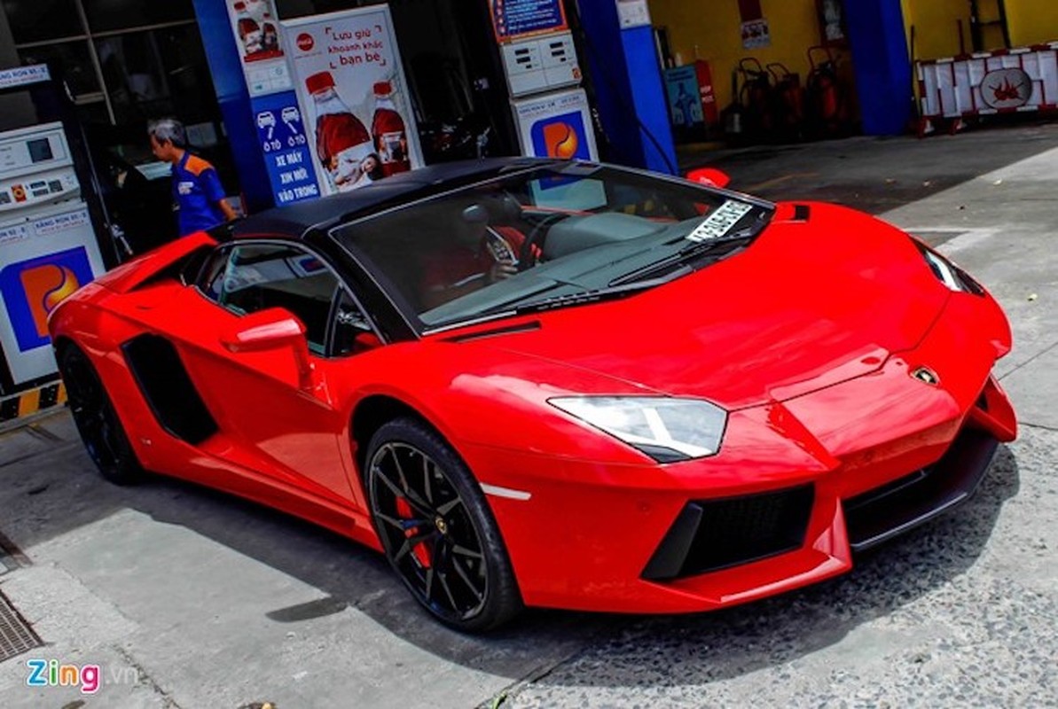 Sieu xe Aventador Roadster gia 25 ty 