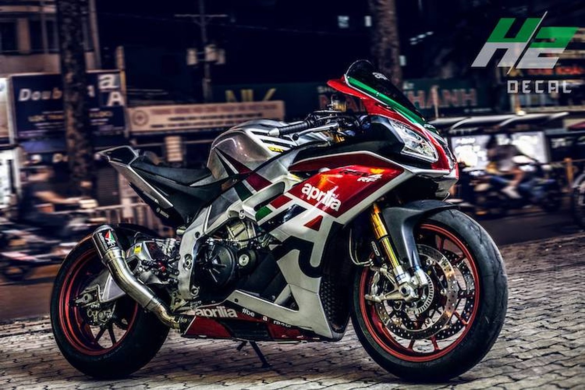 Sieu moto “hang hiem” Aprilia RSV4 RF doc dao tai Sai thanh