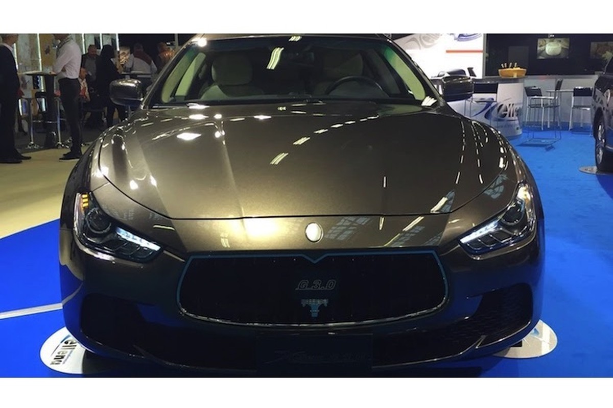 Xe sang Maserati Ghibli bien thanh... xe tang tai Y-Hinh-5