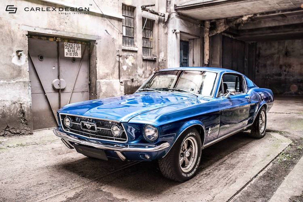 “Xe cu” Ford Mustang 1967 do noi that sieu hien dai