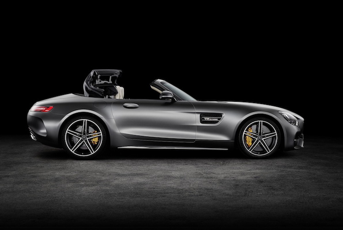 Mercedes “show hang” sieu xe mui tran AMG GT Roadster-Hinh-2