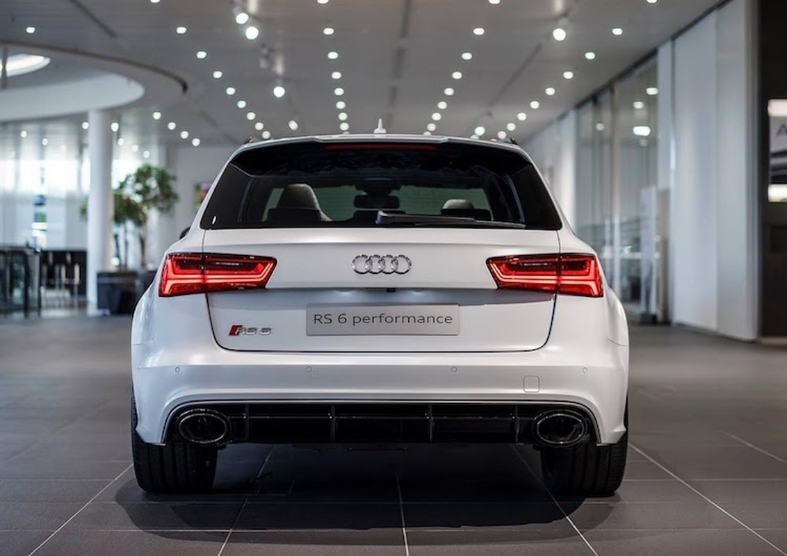 “Sieu xe gia dinh” Audi RS6 Performance gia 2,91 ty-Hinh-8