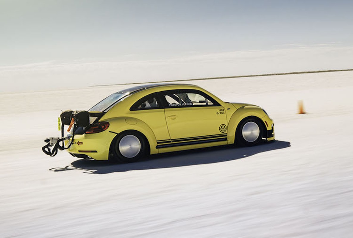 “Con bo” Volkswagen Beetle lap ky luc toc do The gioi-Hinh-6