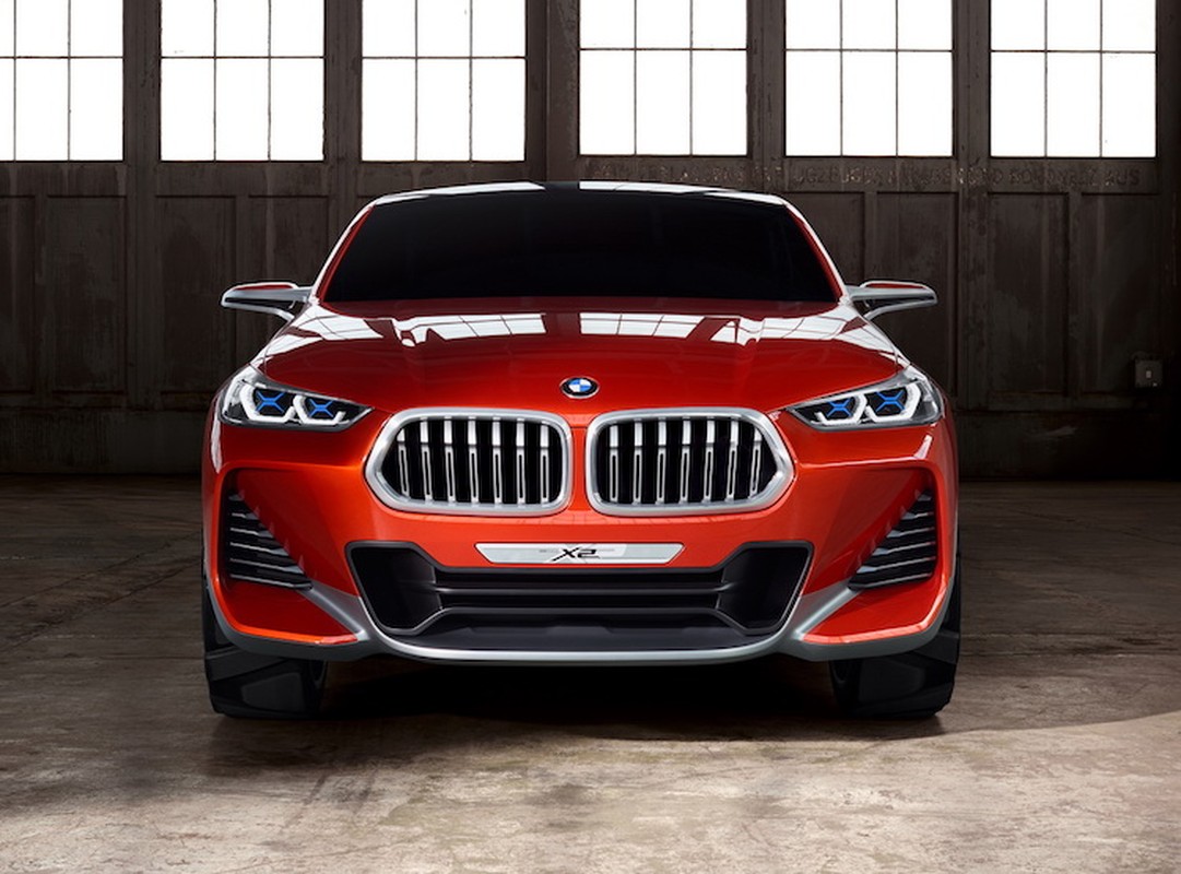 Crossover co nho BMW X2 