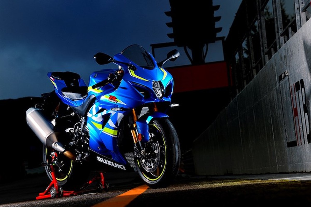 Suzuki ra mat sieu moto voi GSX-R1000 2017-Hinh-9