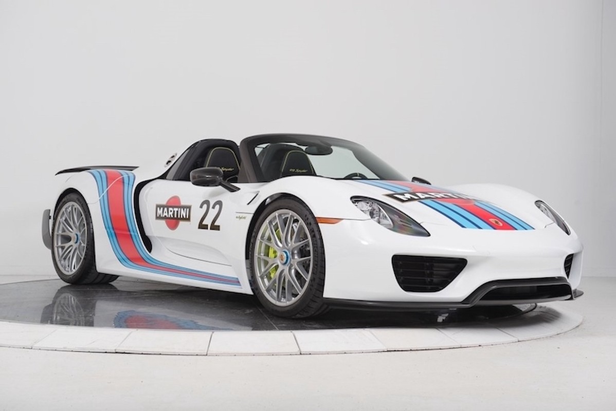 “Thuoc doc” Porsche 918 Spyder trieu do do tem dau Martini