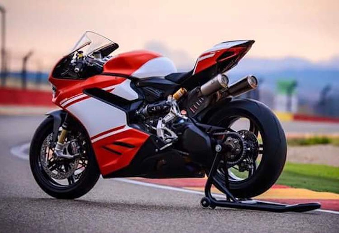 Sieu moto Ducati 1299 Superleggera co tao ra 