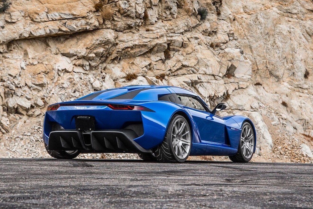 Rezvani Beast Alpha - Sieu xe du lich “kich doc”-Hinh-4