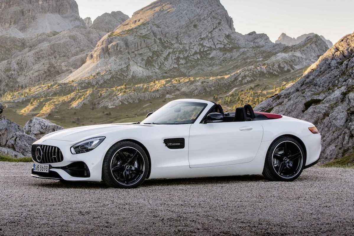 Sieu xe Mercedes AMG GT Roadster “chot gia” 3,17 ty-Hinh-3