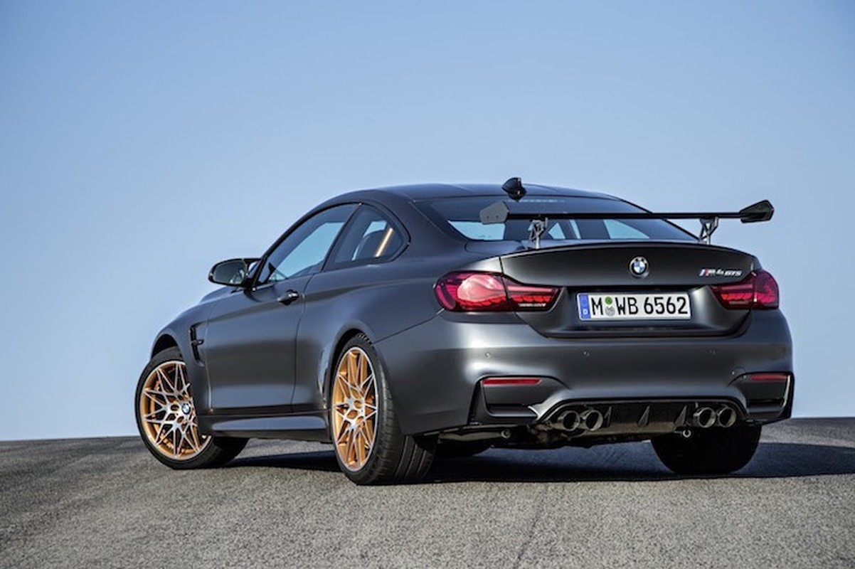 BMW “khai tu” sieu xe M4 GTS sau 1 nam san xuat-Hinh-11