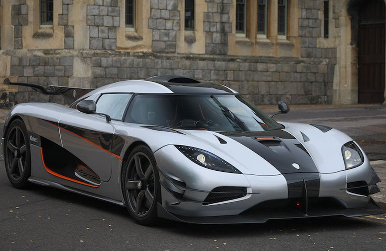 Sieu xe “hang khung” Koienigsegg One:1 dau tien gia 136 ty-Hinh-7