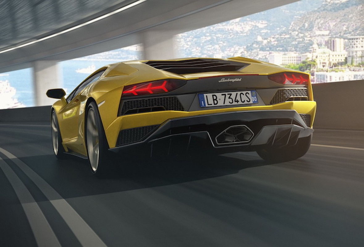 Lamborghini ra mat Aventador S gia 9,5 ty dong-Hinh-7