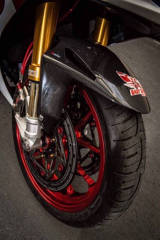 Dan choi mien Tay do sieu moto Honda CBR1000RR “cuc khung”-Hinh-3