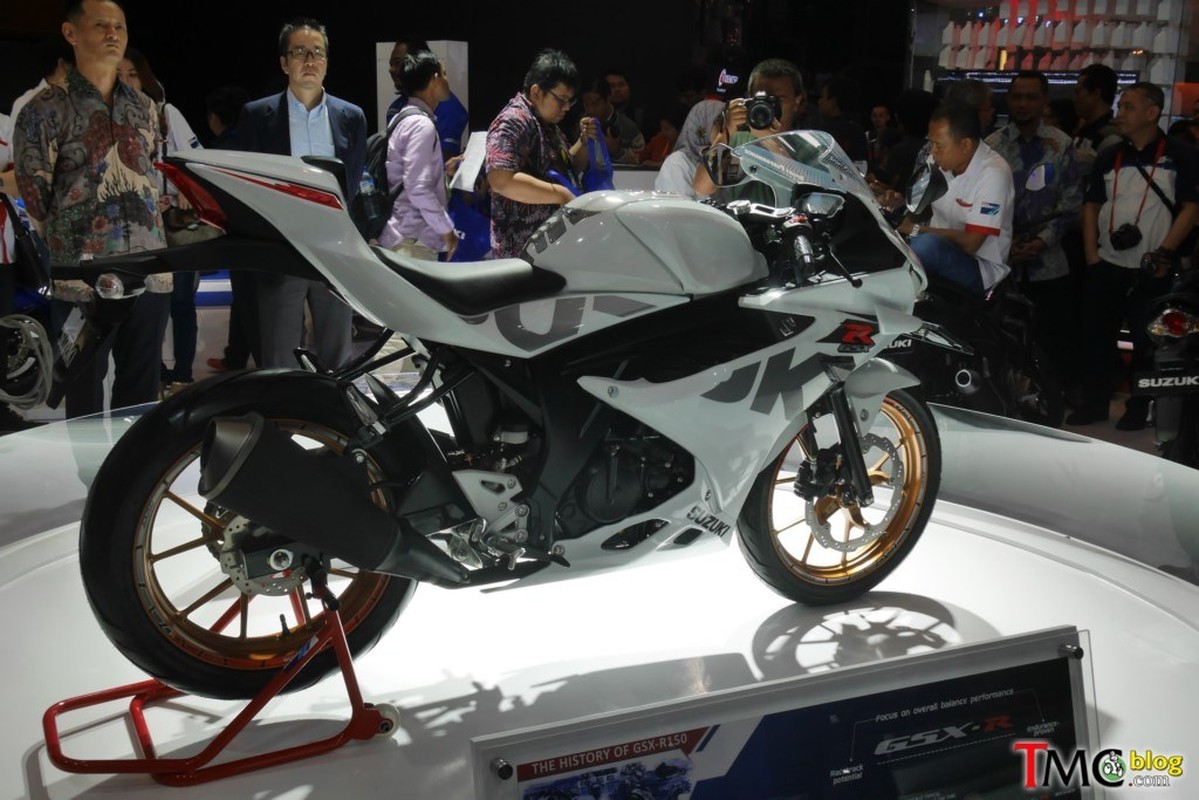 Can canh moto Suzuki GSX-R150 gia 47,1 trieu dong-Hinh-10