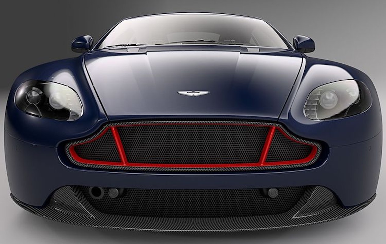 Sieu xe Aston Martin Vantage co ban “bo huc” Red Bull-Hinh-2