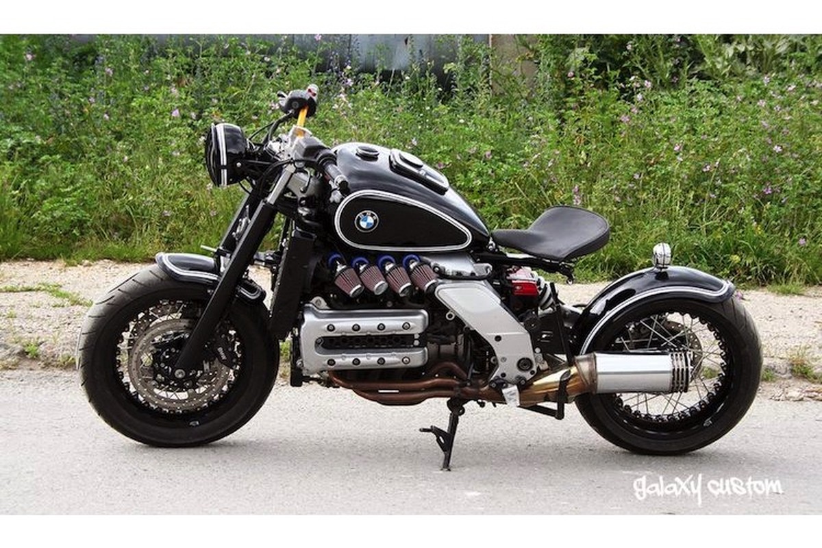 Ngam “gach bay” BMW K1200RS do bobber co dien