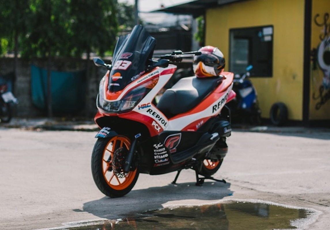 Honda PCX150 “sieu the thao” phong cach Repsol-Hinh-2