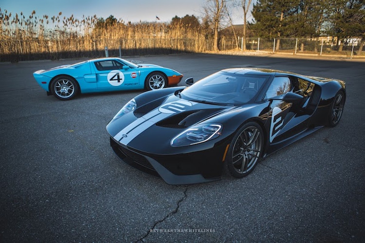 Bo doi sieu xe Ford GT Heritage Edition gia hon 10 ty